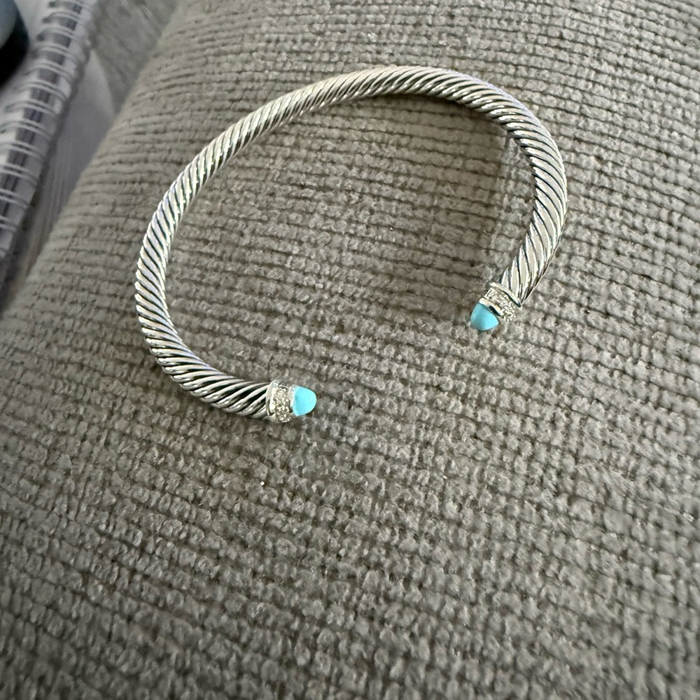 David Yurman turquoise with diamonds New 
5mm cuff sz Large